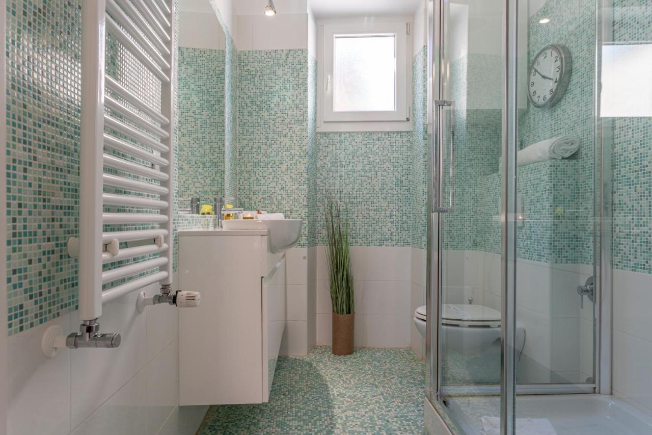 Emma - Lovely Suite In Trastevere Rome Bagian luar foto